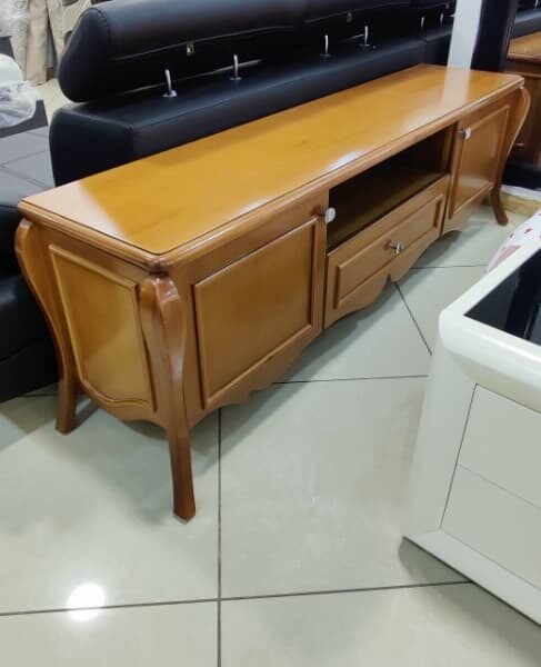 TABLE TV HETRE MARRON EGYPTIEN