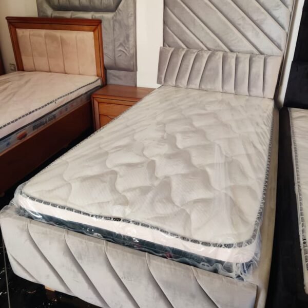 LIT 01 PLACES CAPITONE 90 AVEC SOMMIER COFREE 111947964