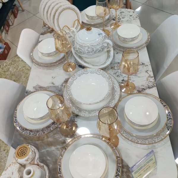 SERVICE A TABLE 30 PCS-12212