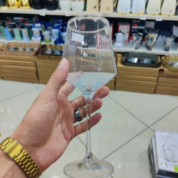 VERRE EG6202 CLEAR C08/75 PR00230