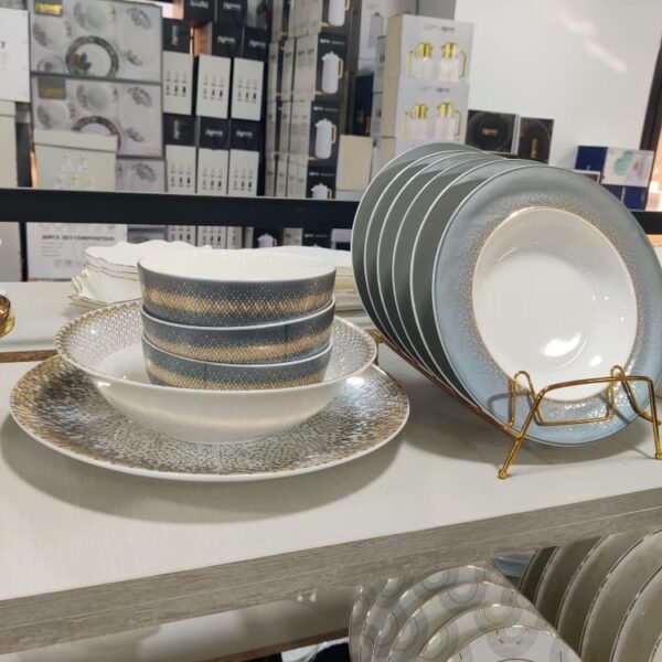 SERVICE A TABLE 24 PCS-10970